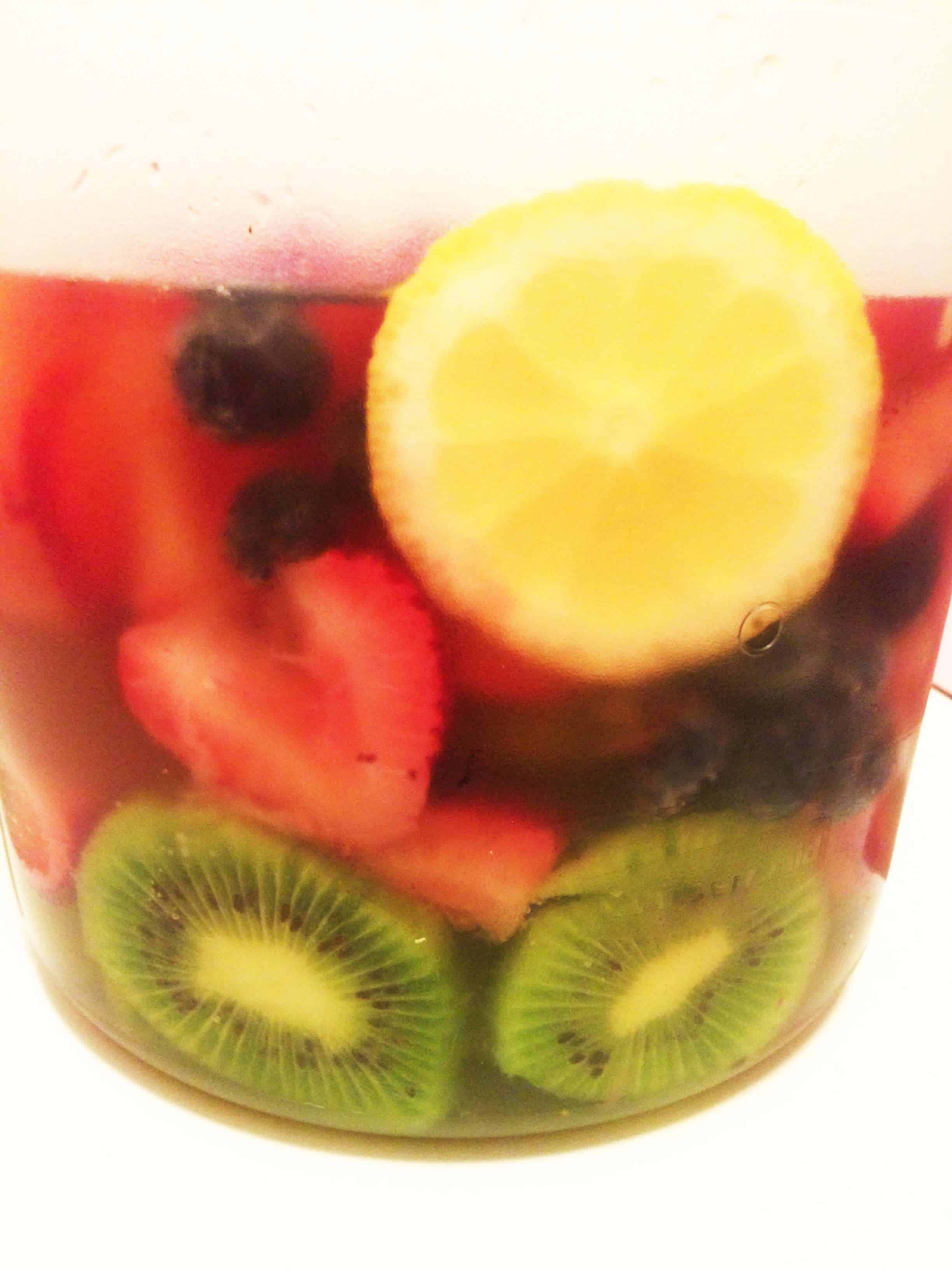 image of white wine sangria
