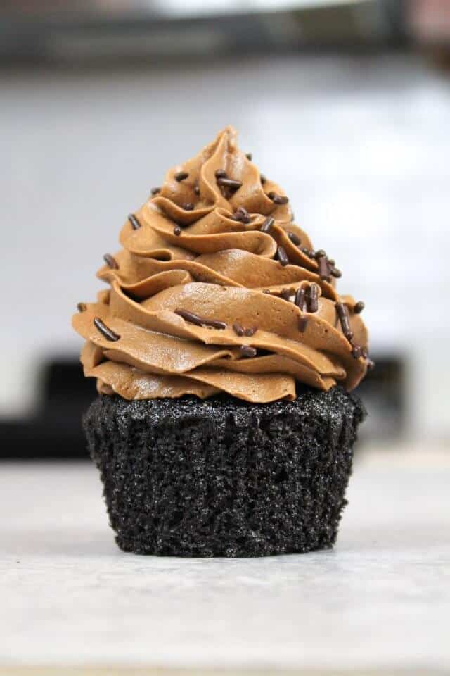 Moist Chocolate Cupcake Recipe With Chocolate Frosting Chelsweets