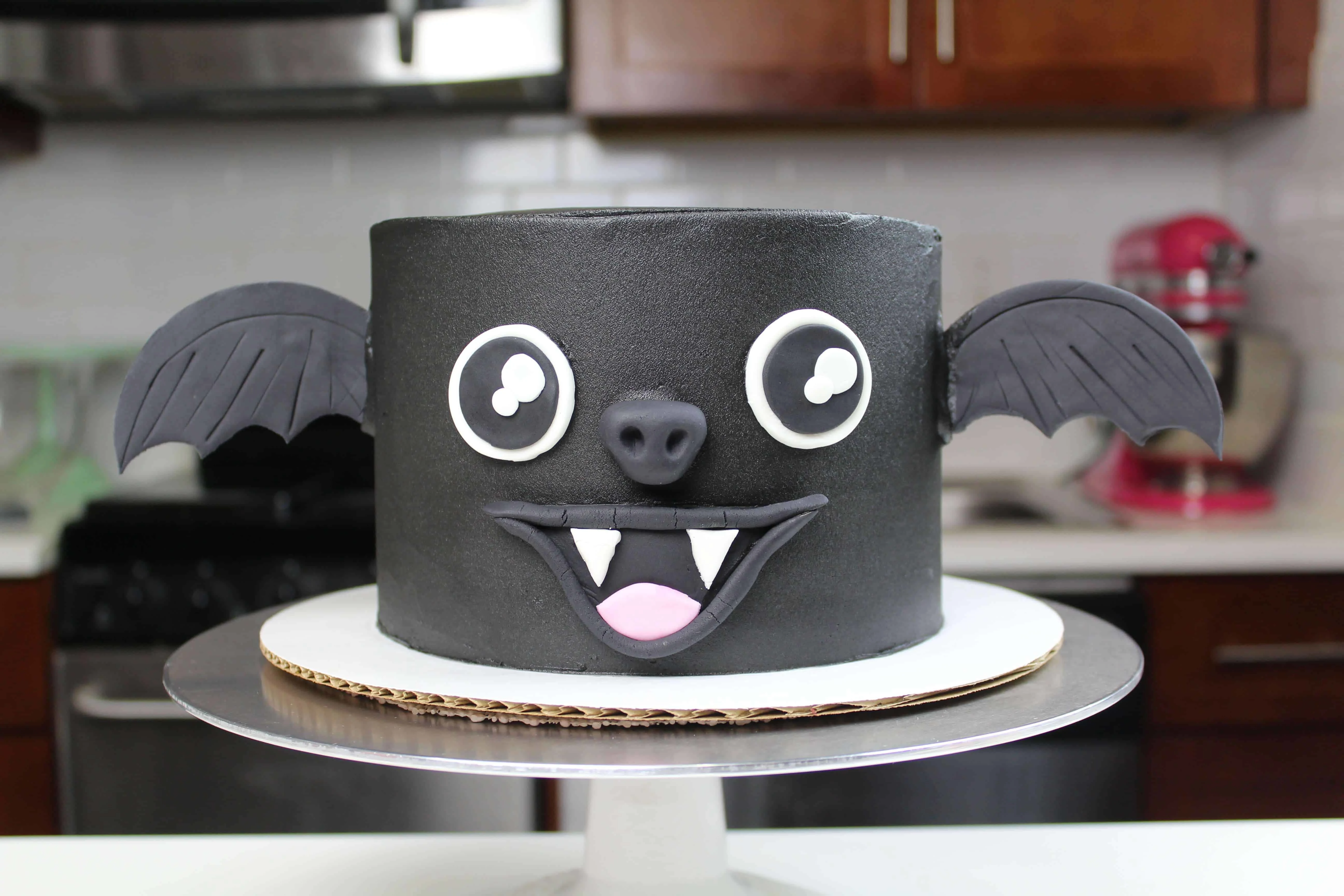 image of vampire bat cake