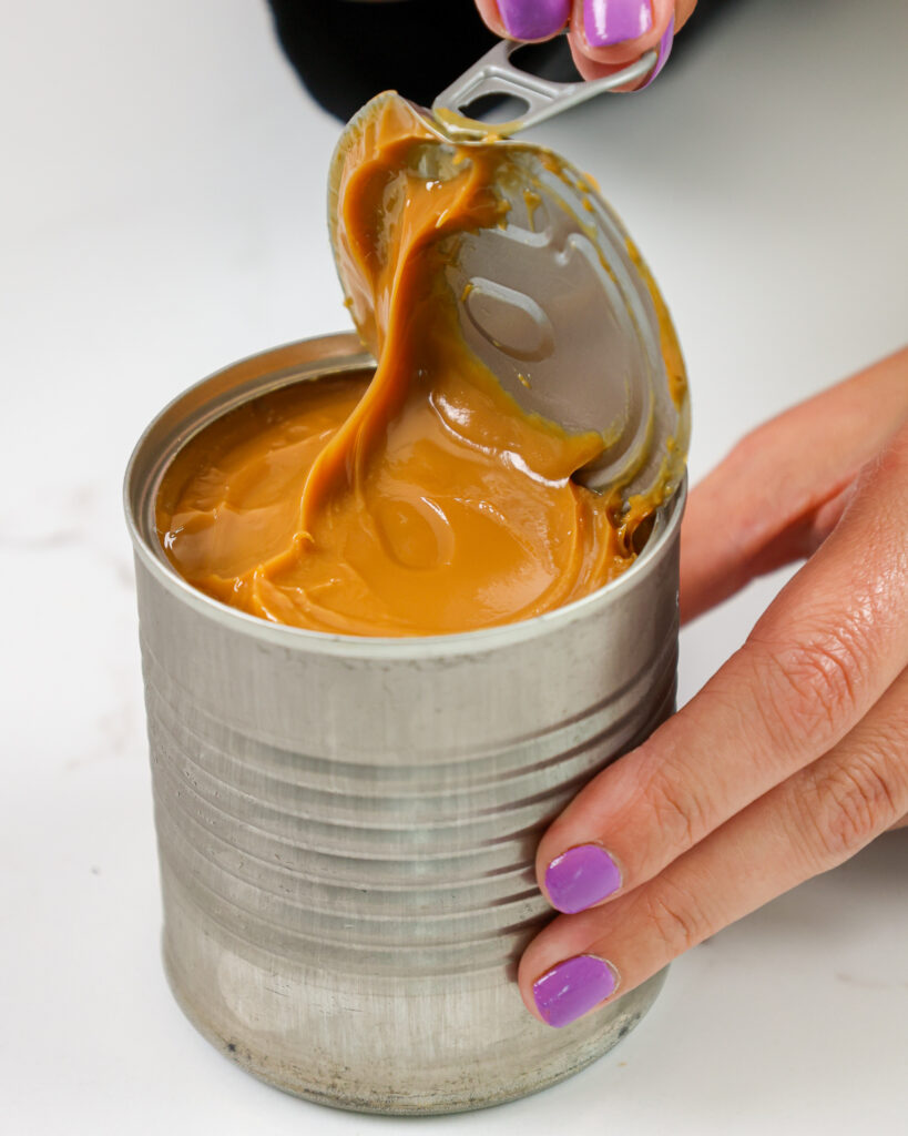 image of a dulce de leche toffee that's been made to fill a banoffee cake