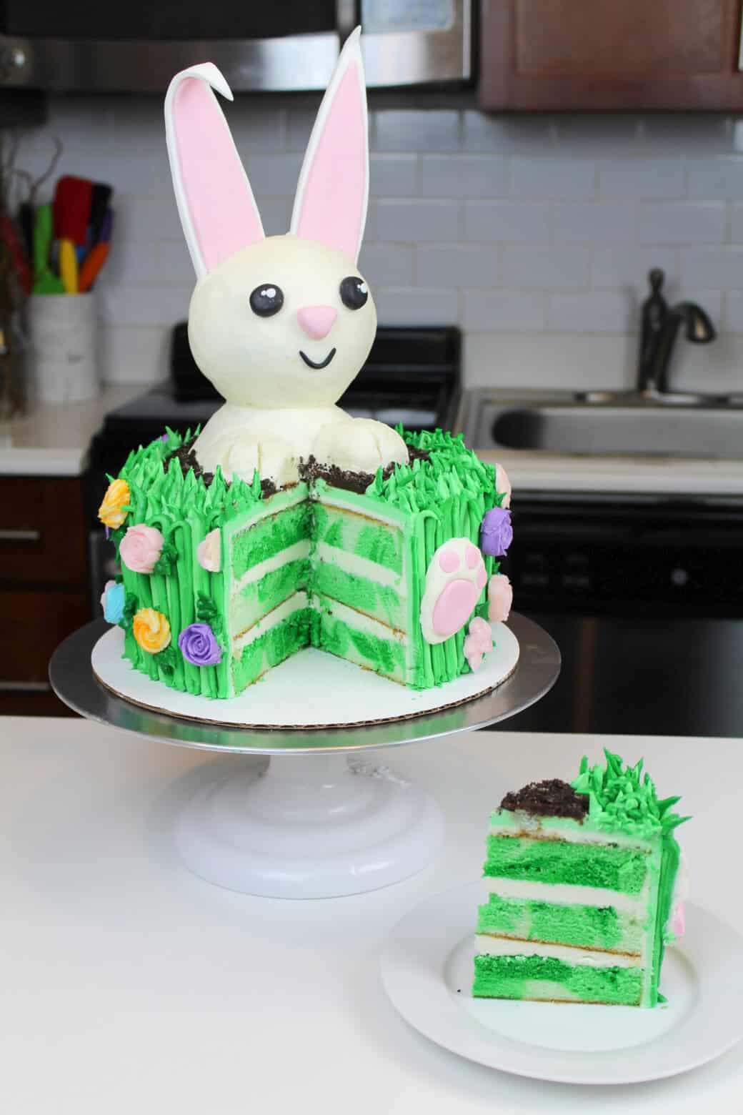 Easter Bunny Cake: Recipe and Tutorial - Chelsweets