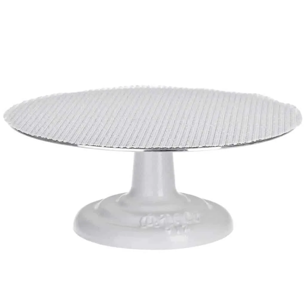Ateco 612 spinning cake stand, with a cast iron base and non slip mat