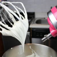 image of cheesecake filling for cake