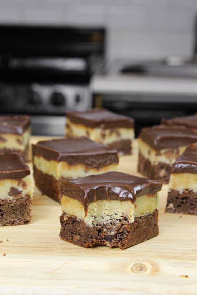 Brookie Bars Layers of Brownie and Cookie Dough Chelsweets