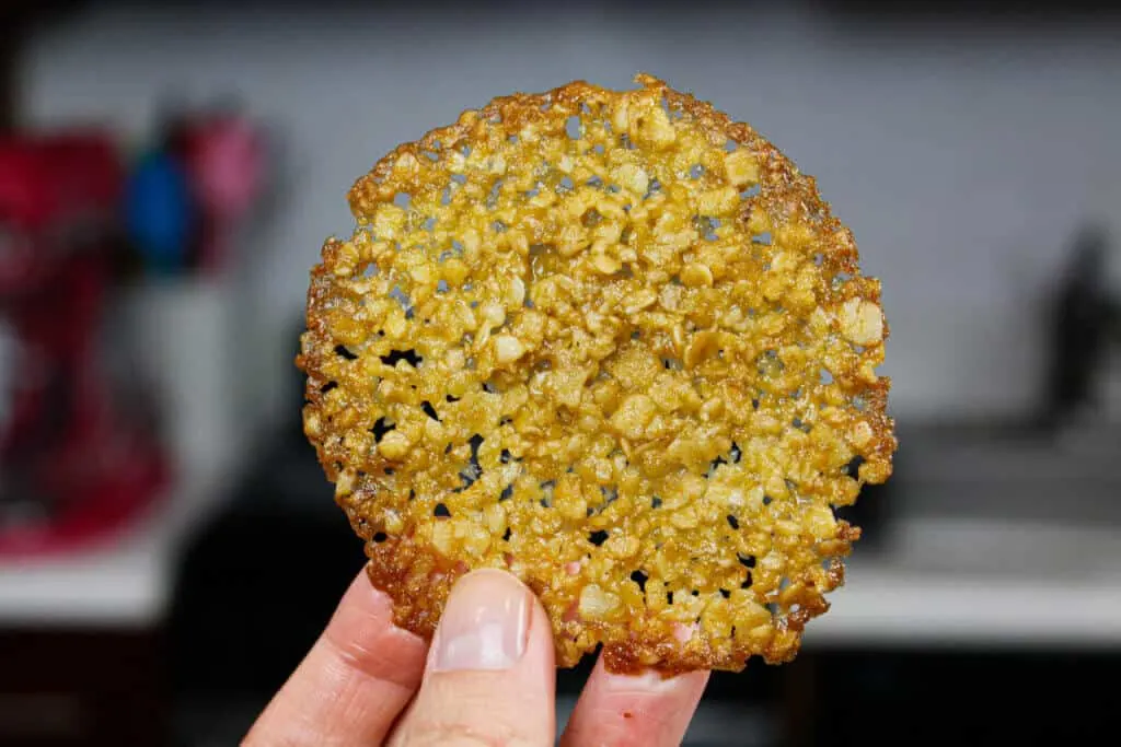 image of baked lace cookie