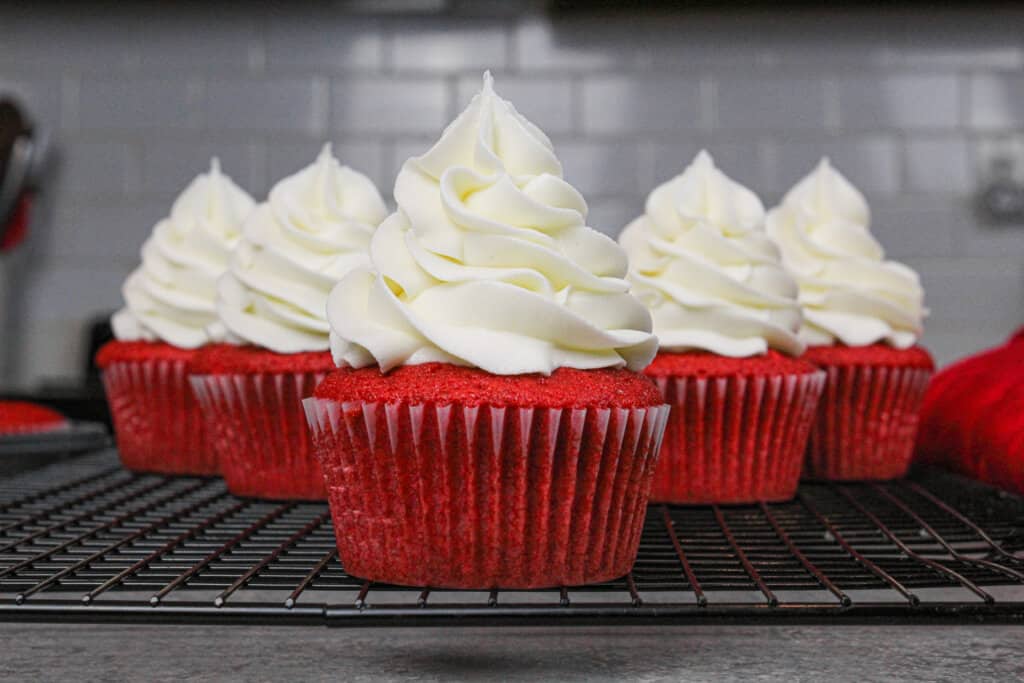 image of red velvet cupcakes
