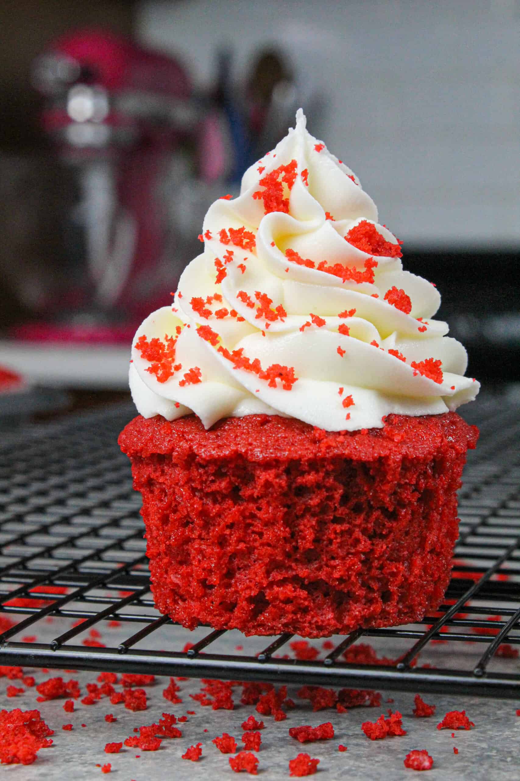 Red Velvet Cupcakes with Buttermilk : Easy and Delicious Recipe