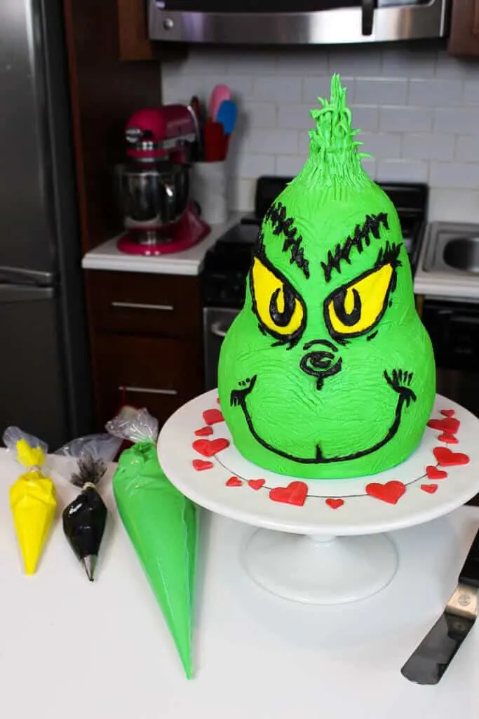 image of buttercream grinch cake