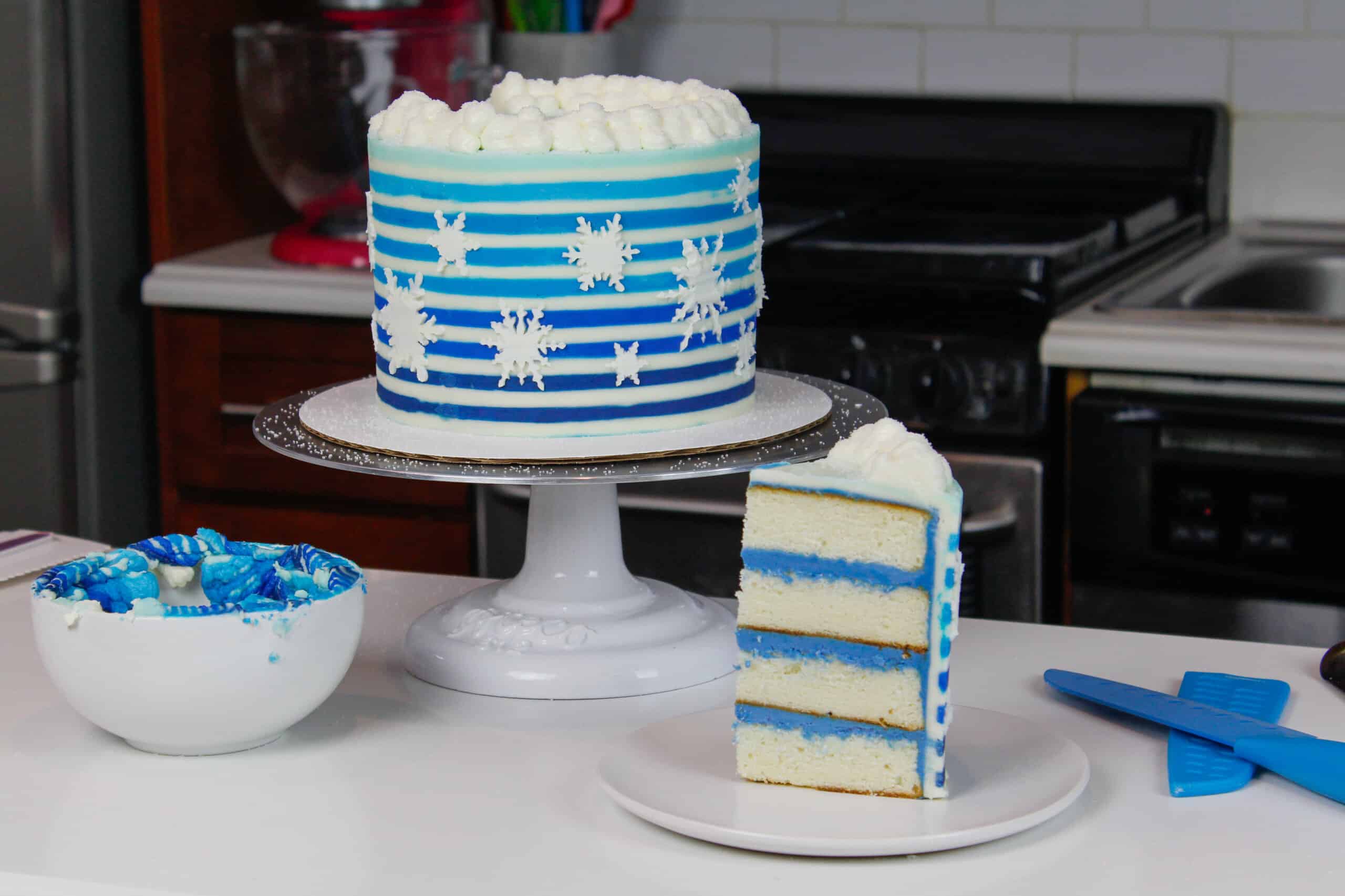 How to Make A Striped Buttercream Cake with Wilton Icing Comb Set - Legacy  Cakery Studios