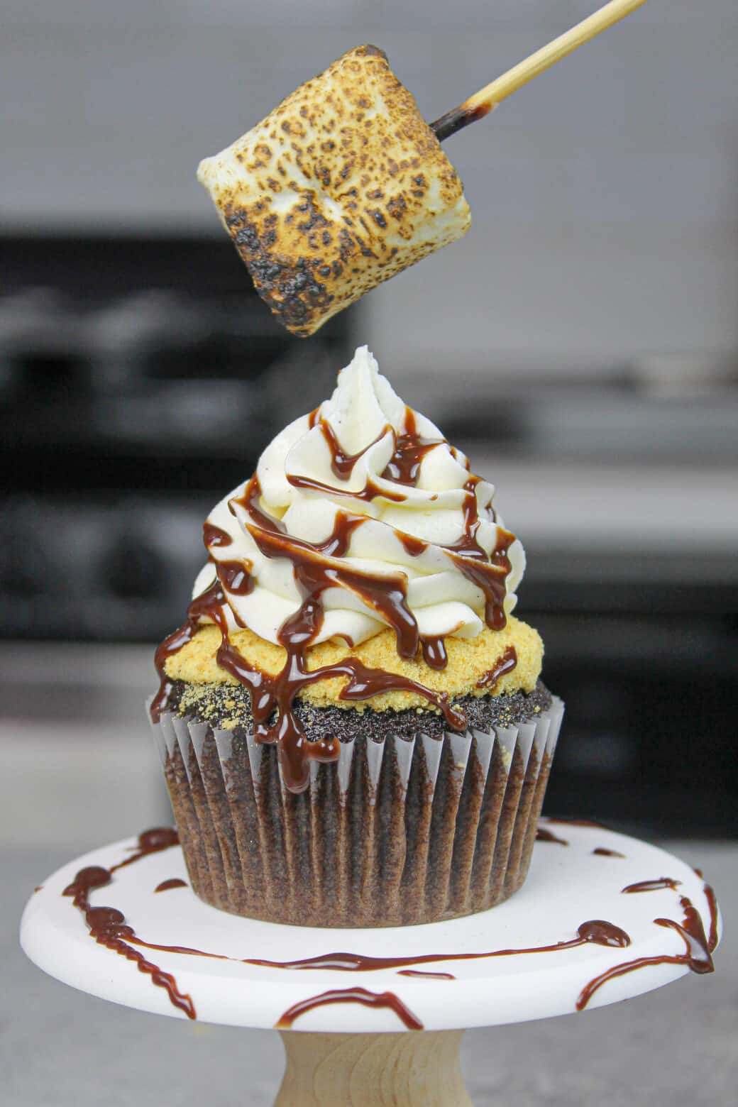 S'mores Cupcake Recipe Chocolate Cupcakes Filled w Marshallow Cream