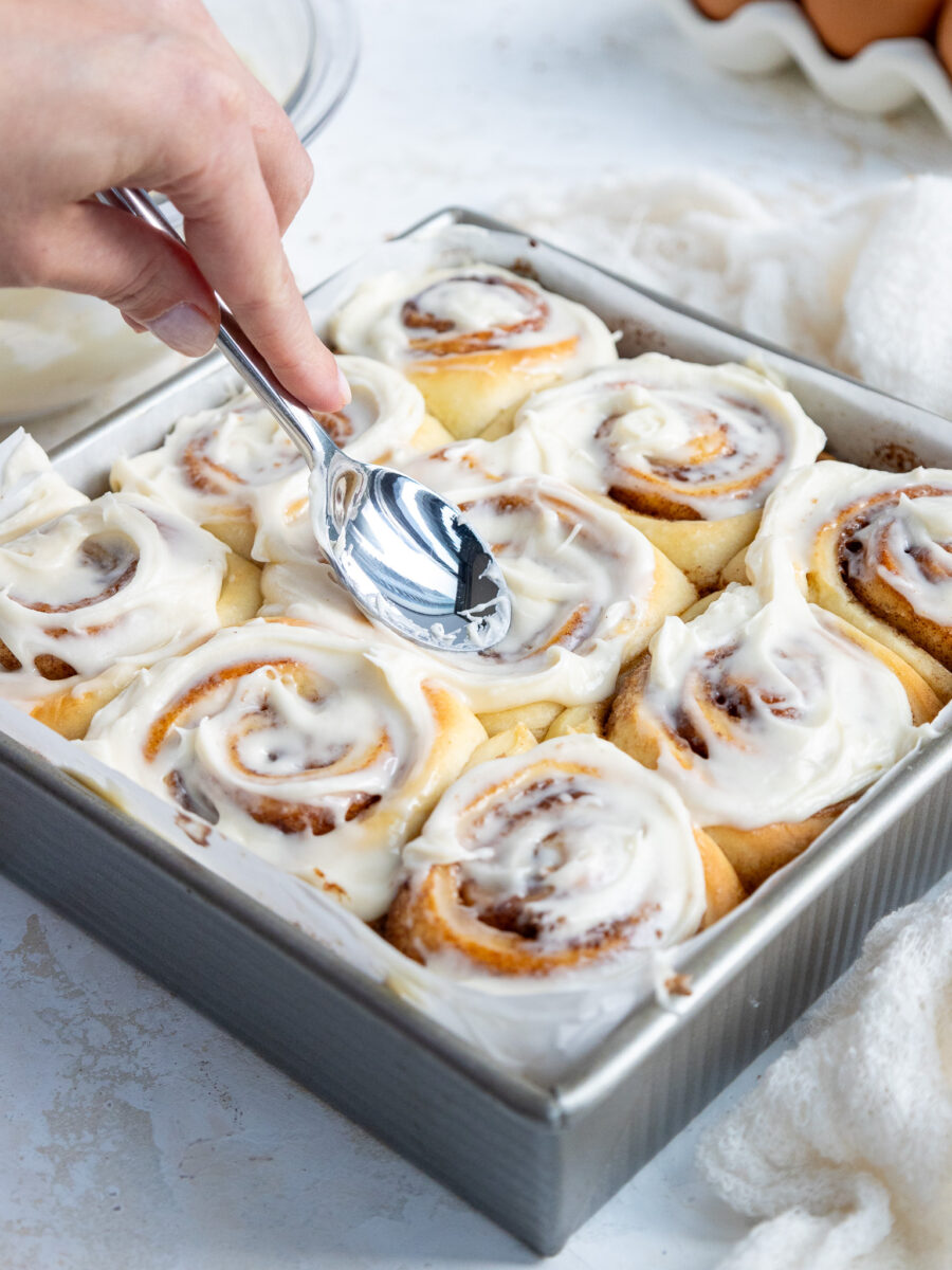 Quick Yeast Cinnamon Rolls: Ready in 90 Minutes - Chelsweets