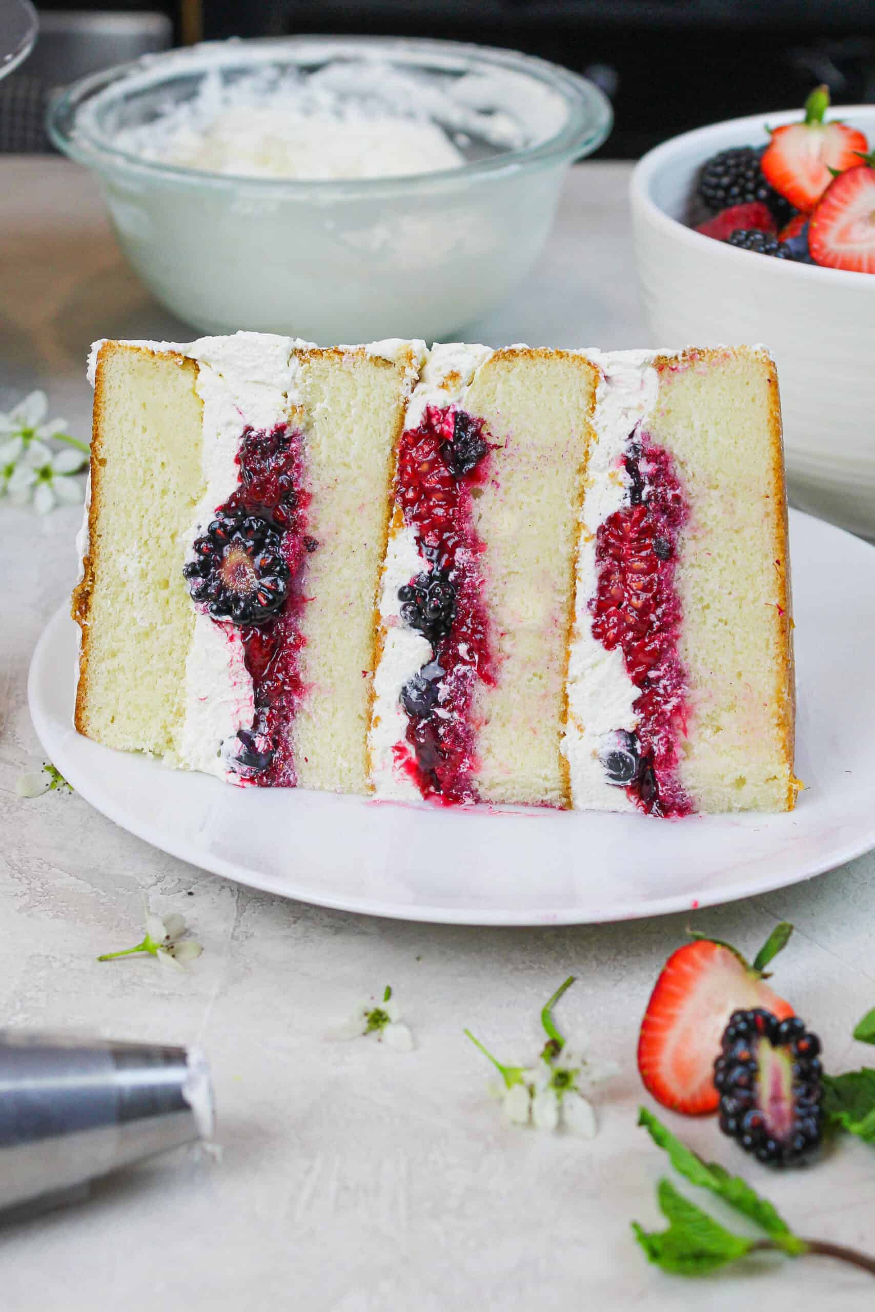 Berry Mascarpone Layer Cake | The Best Fruitcake Recipe