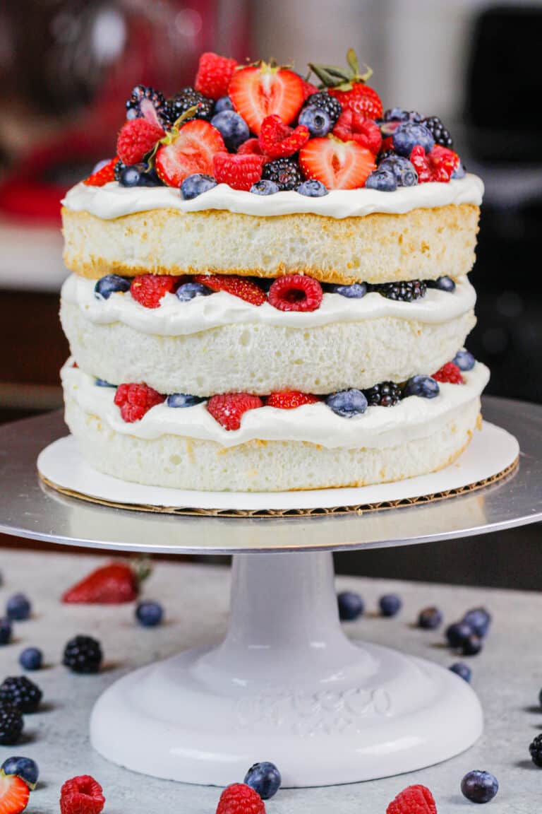 Layered Angel Food Cake Fluffy Cake Layers Frosted w/ Whipped Cream