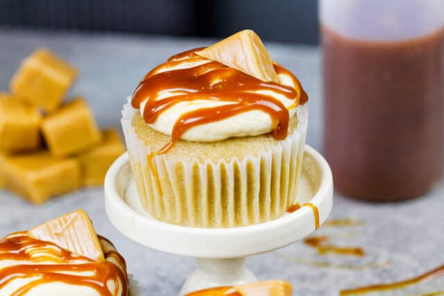 最高のバタークリームフロスティングレシピ