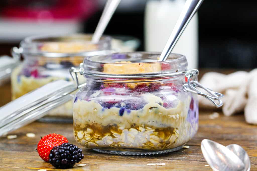 Overnight Oats with Protein Powder: Start Your Day Right - Chelsweets