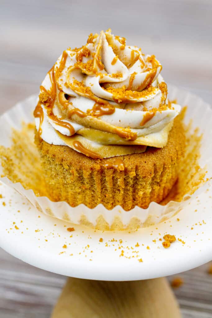image of a biscoff cupcake make with cookie butter frosting and brown sugar cinnamon cupcakes