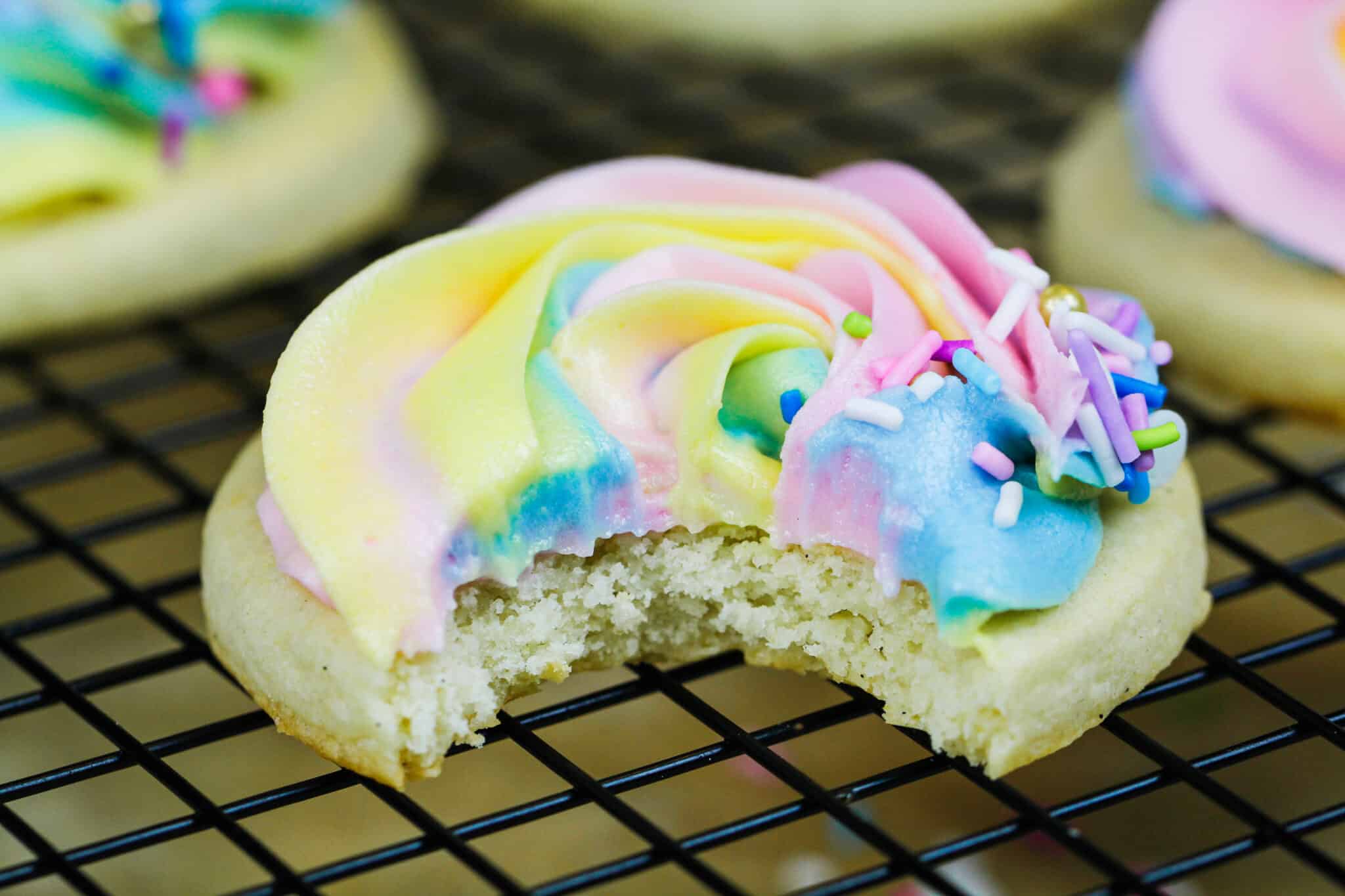 Buttercream Cookies: Soft, Chewy Cookies w/ Buttercream Frosting