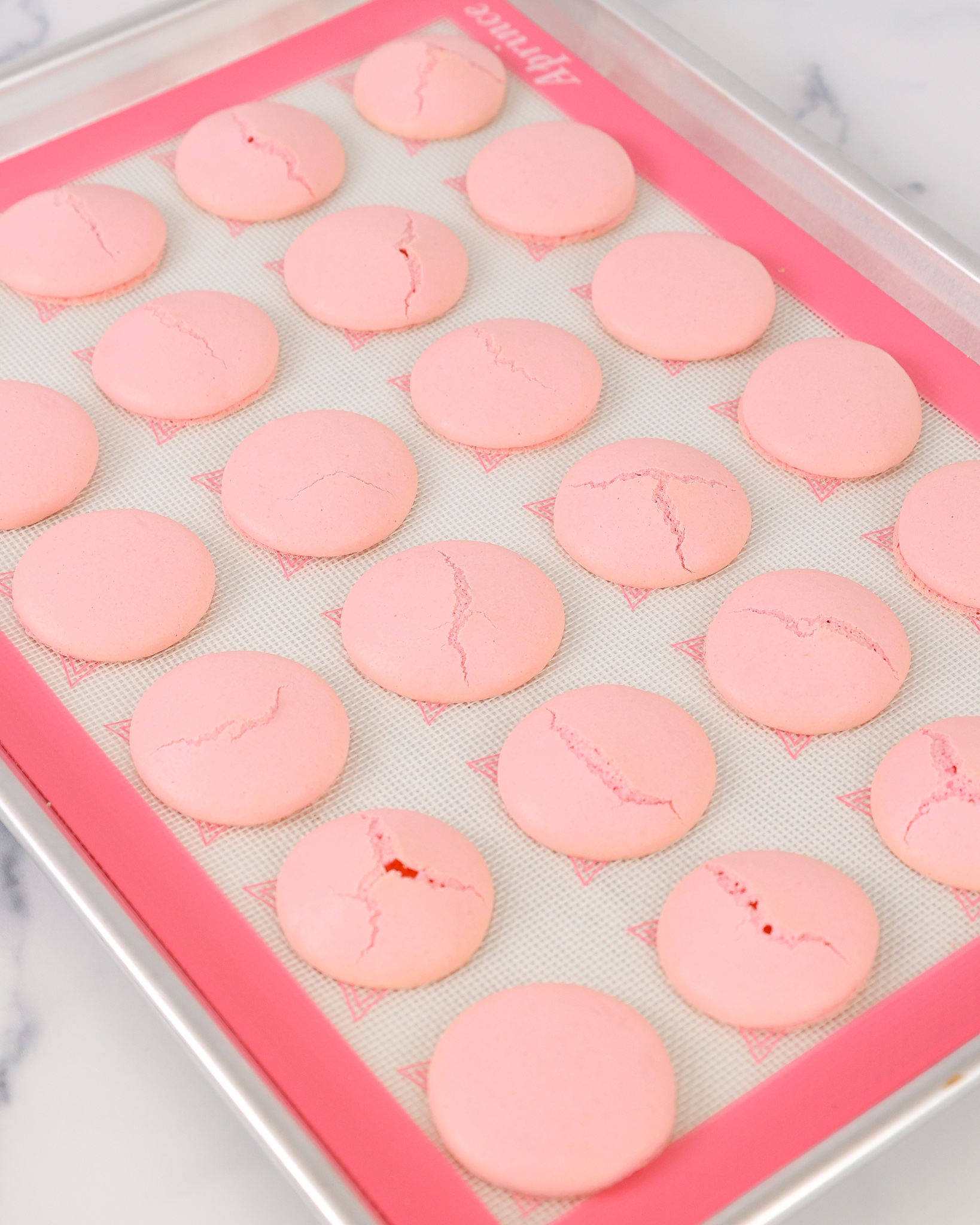 How To Fix Macarons That Aren't Drying - Homebody Eats