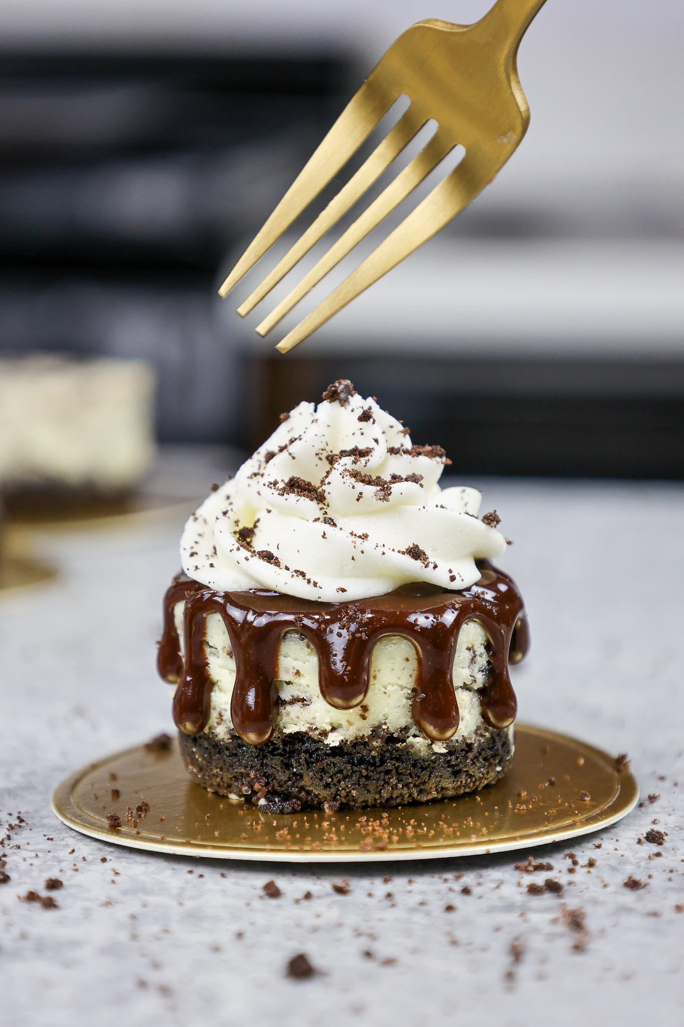 Mini Oreo Cheesecake - The Perfect Bite Sized Dessert