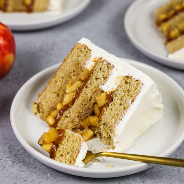 Caramel-Apple Upside-Down Cake Recipe - BettyCrocker.com