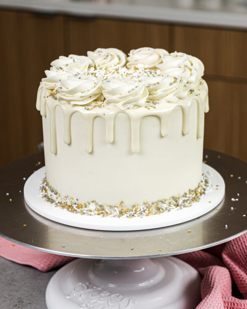 SET OF 3 Plastic Cake Top WHITE Base stand Rose design 4.5" x 2.25" 