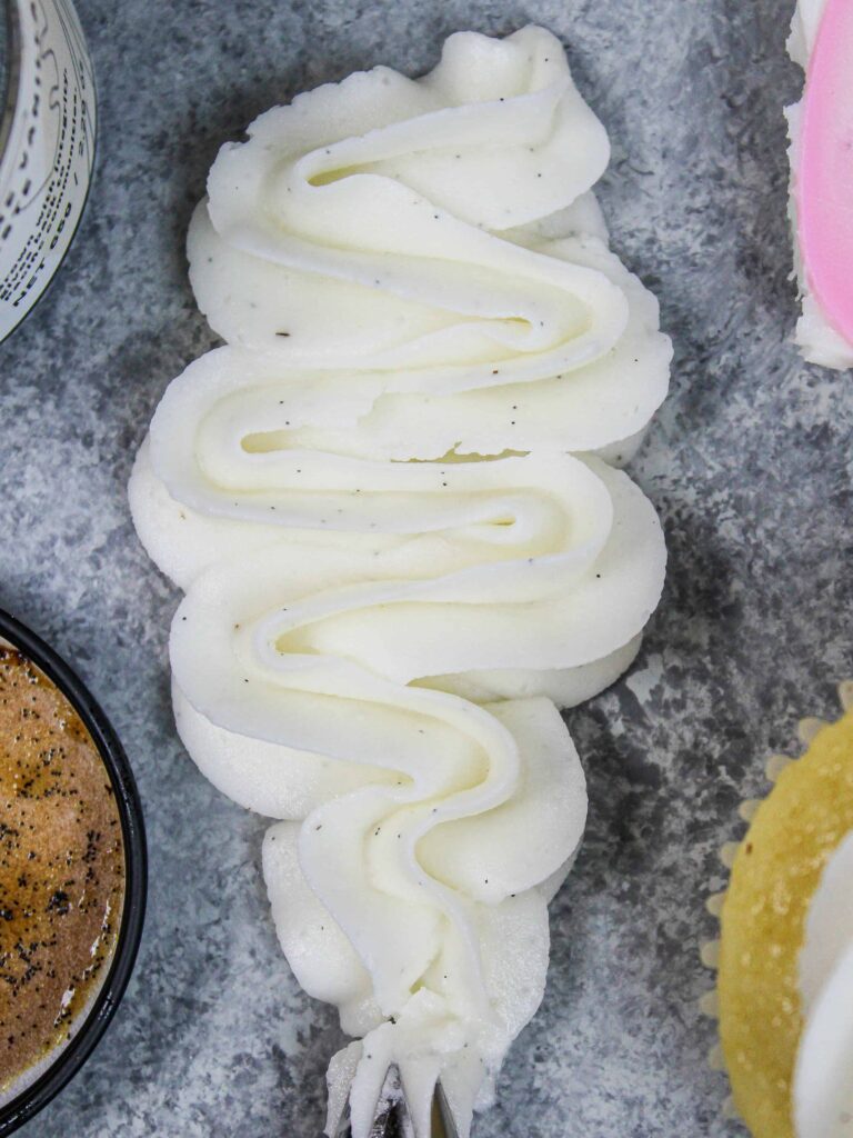 Vanilla Bean Buttercream Frosting: Easy, 5-Ingredient Recipe