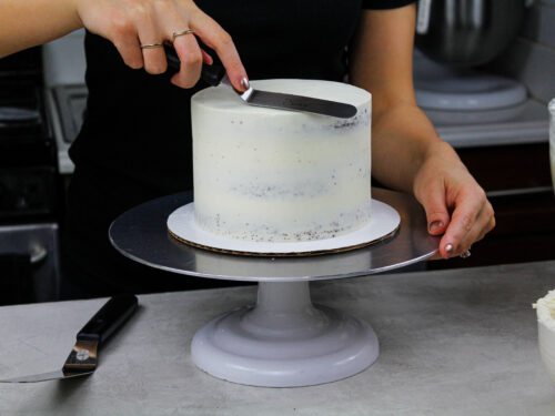 How to Frost a Cake Smoothly: Step-by-Step Tutorial & Video