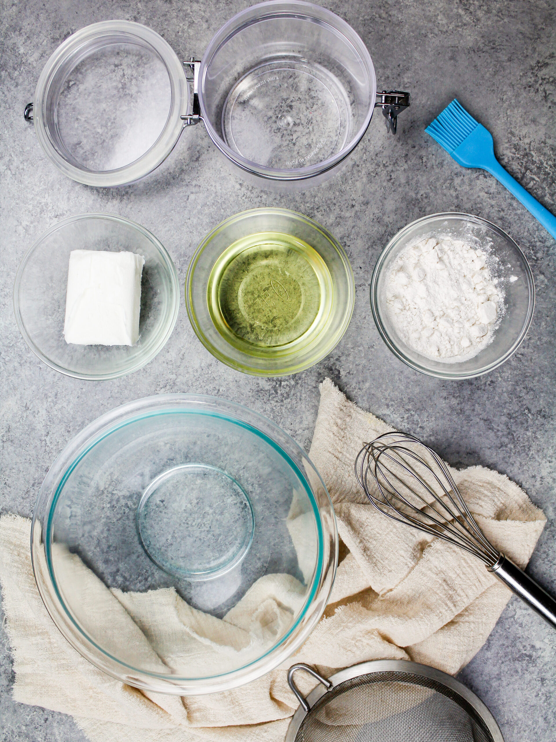 image of ingredients laid out to make homemade pan release with flour, oil and shortening