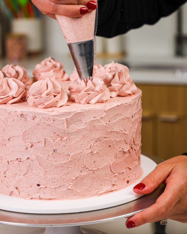 Easy Swiss Meringue Buttercream Detailed Recipe And Tutorial 7725