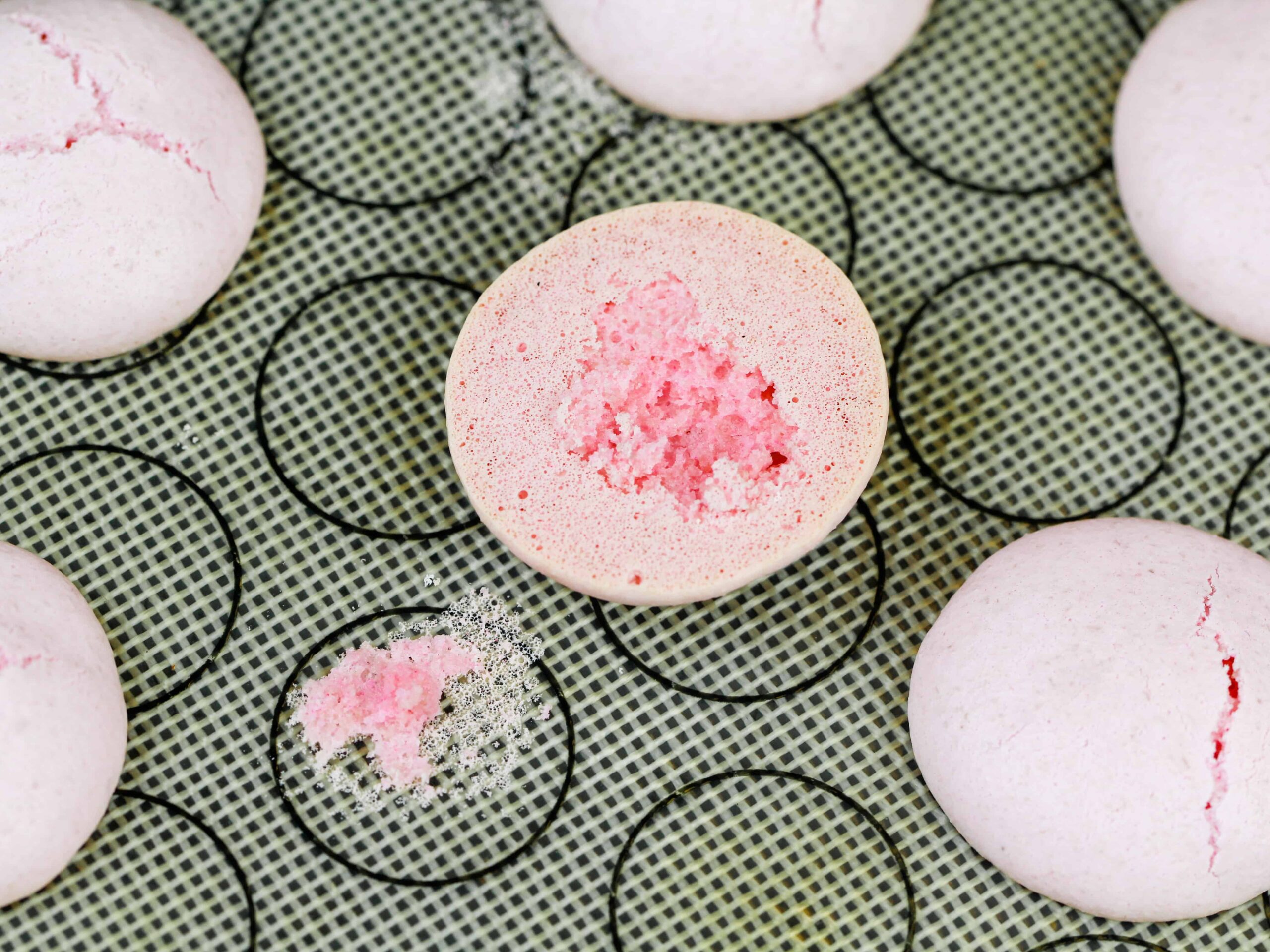 How To Fix Macarons That Aren't Drying - Homebody Eats