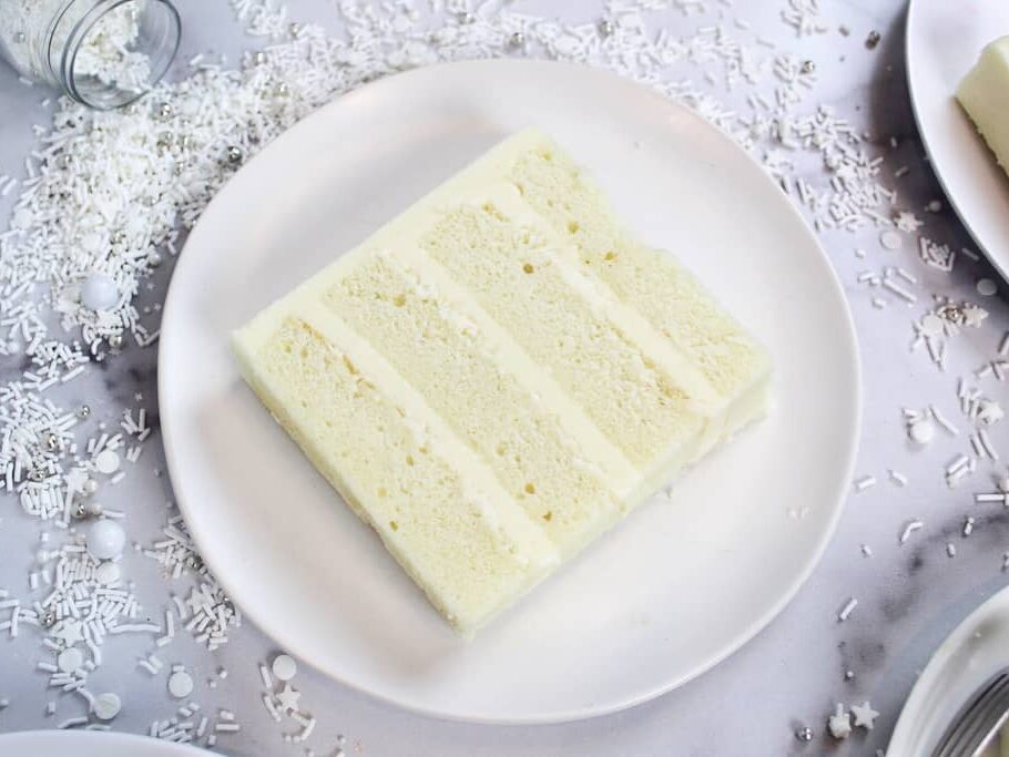 photo of white cake slice