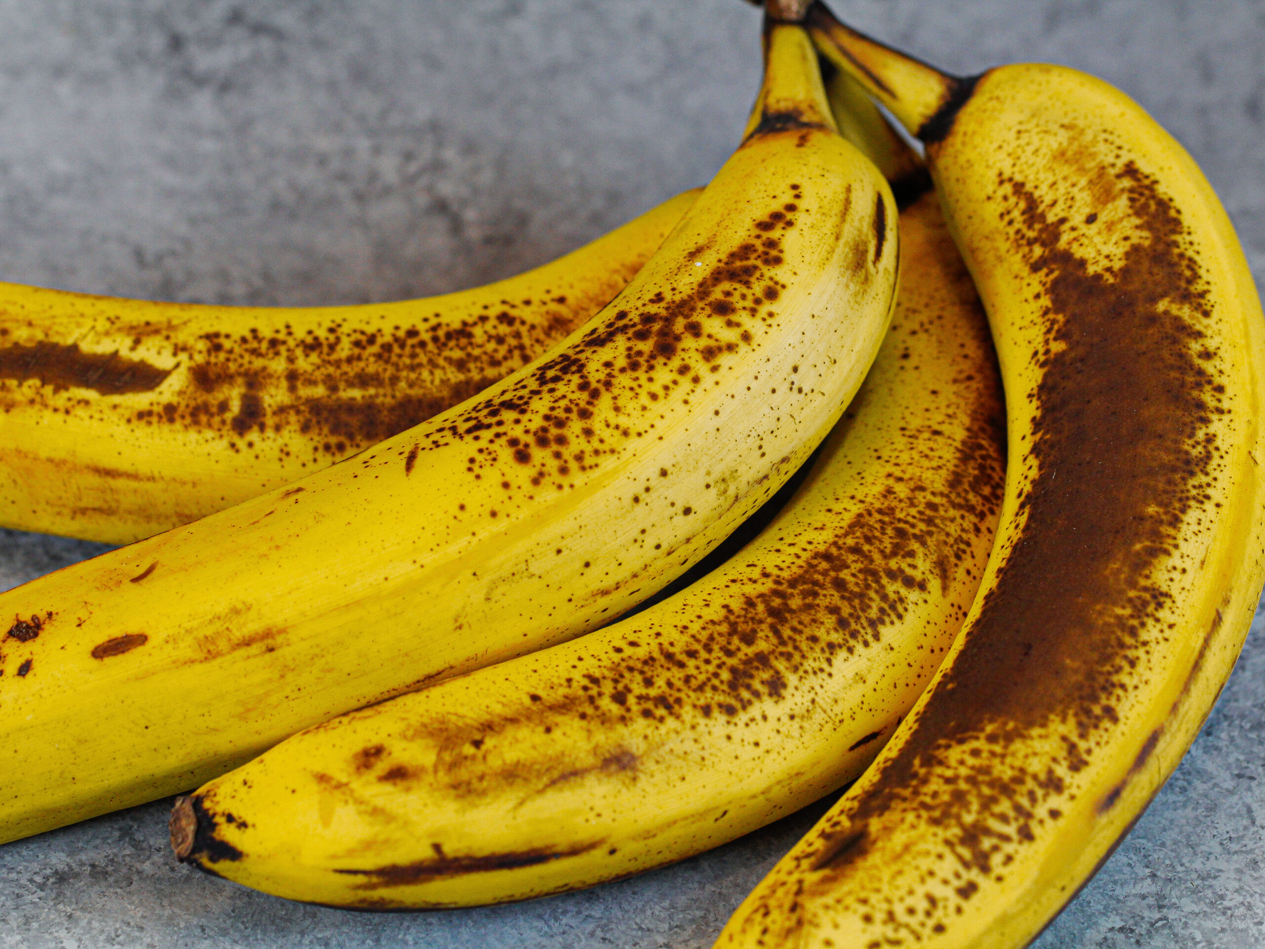 image of ripe bananas, ready to be used to make banana bread