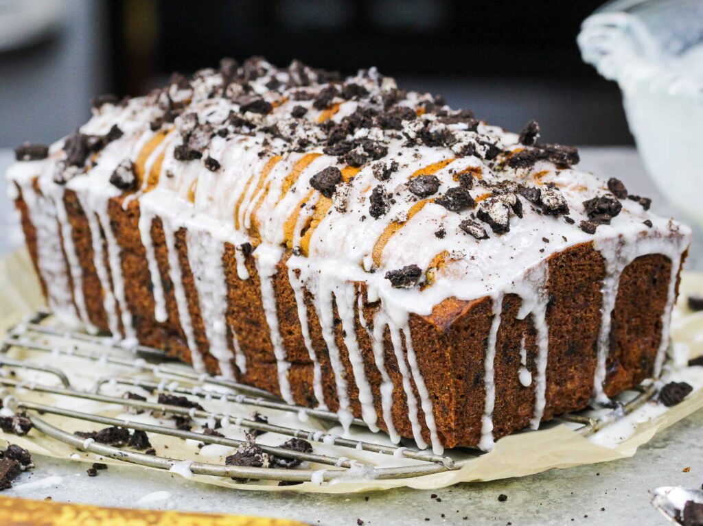 Oreo Banana Bread - Easy Recipe w/ Cookies & Cream Glaze