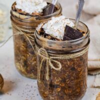 image of chocolate overnight oats made in mason jars