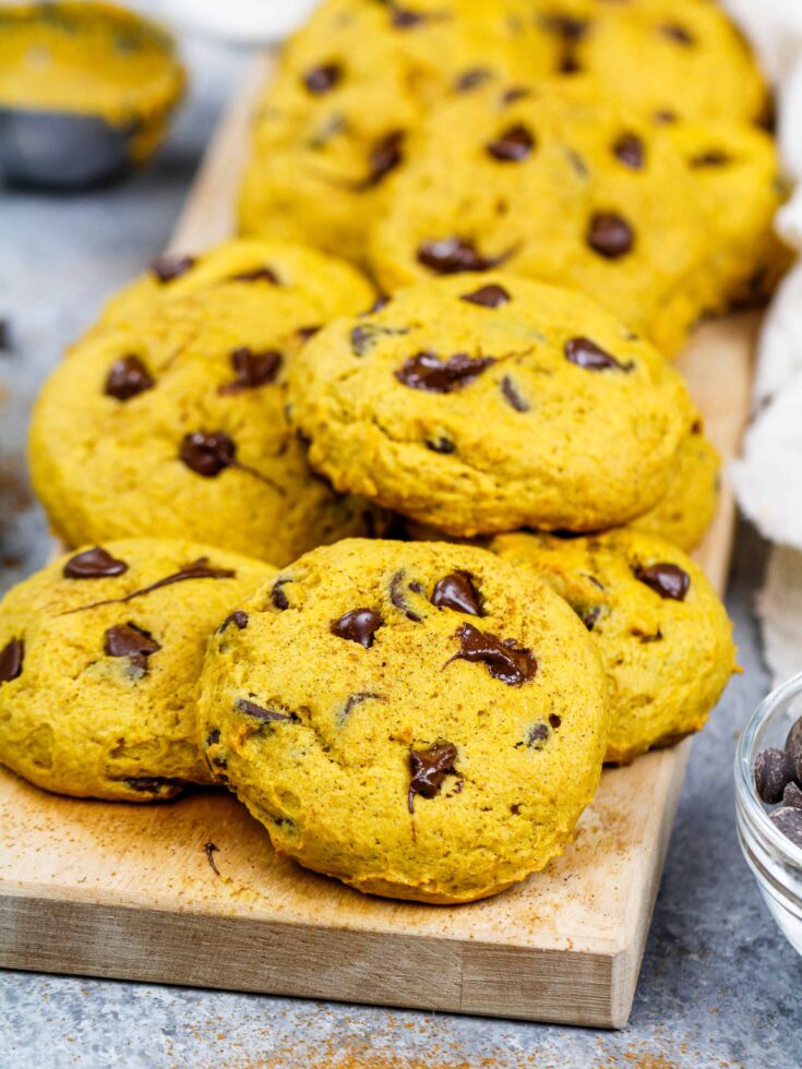 Vegan Pumpkin Chocolate Chip Cookies - Easy & Delicious Recipe