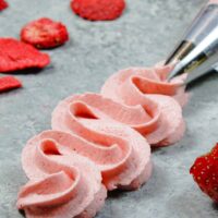 image of strawberry buttercream piped using a wilton 1m frosting tip