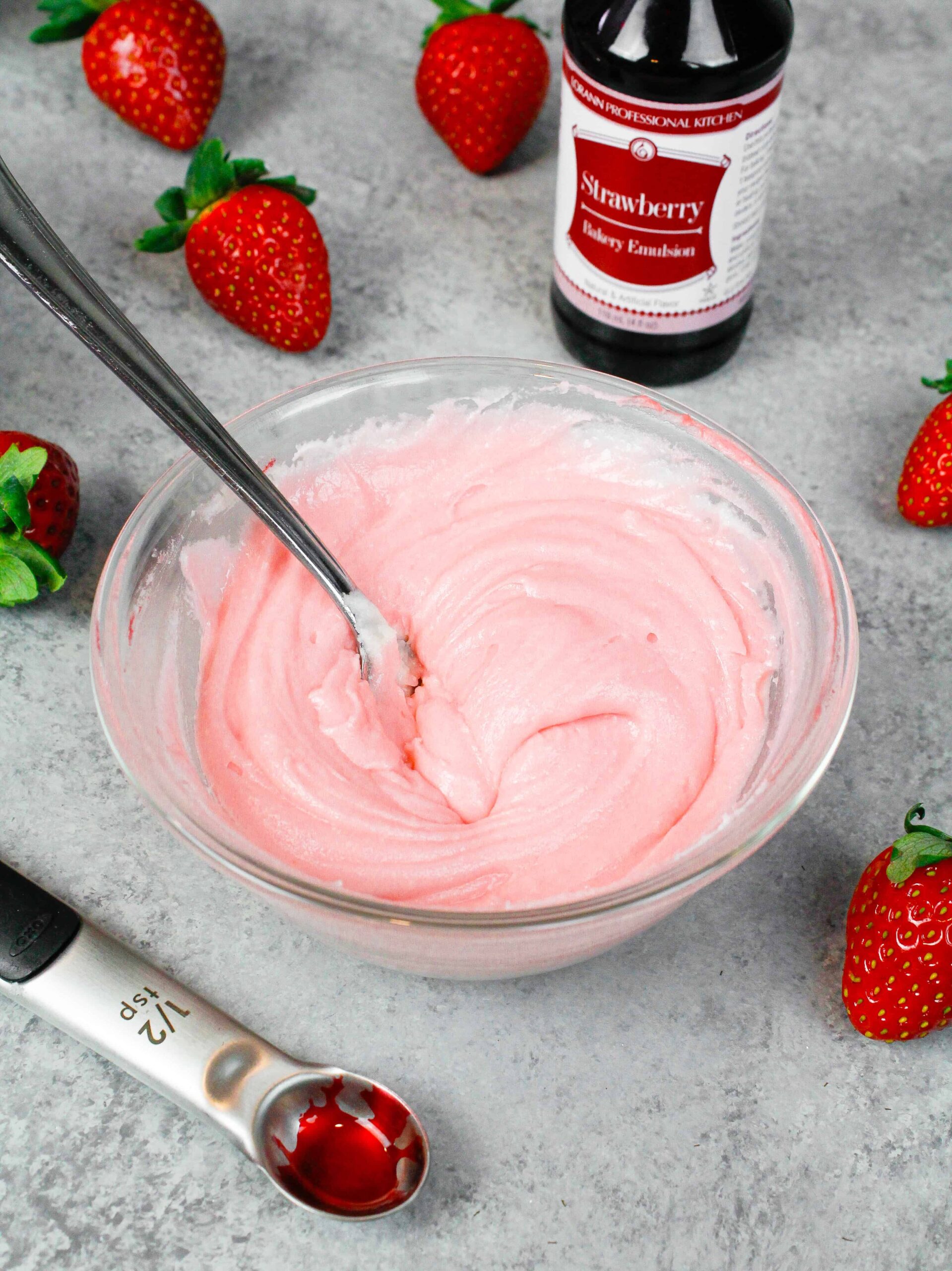 Image of strawberry buttercream frosting made with strawberry emulsion