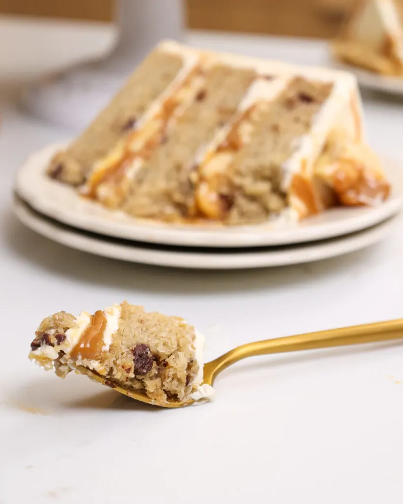 image of a bite of banoffee cake on a fork