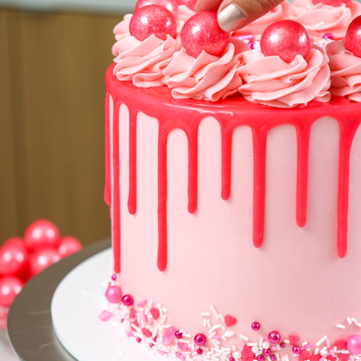 Confetti hearts and bubble gum cake | A Subtle Revelry | Bloglovin'