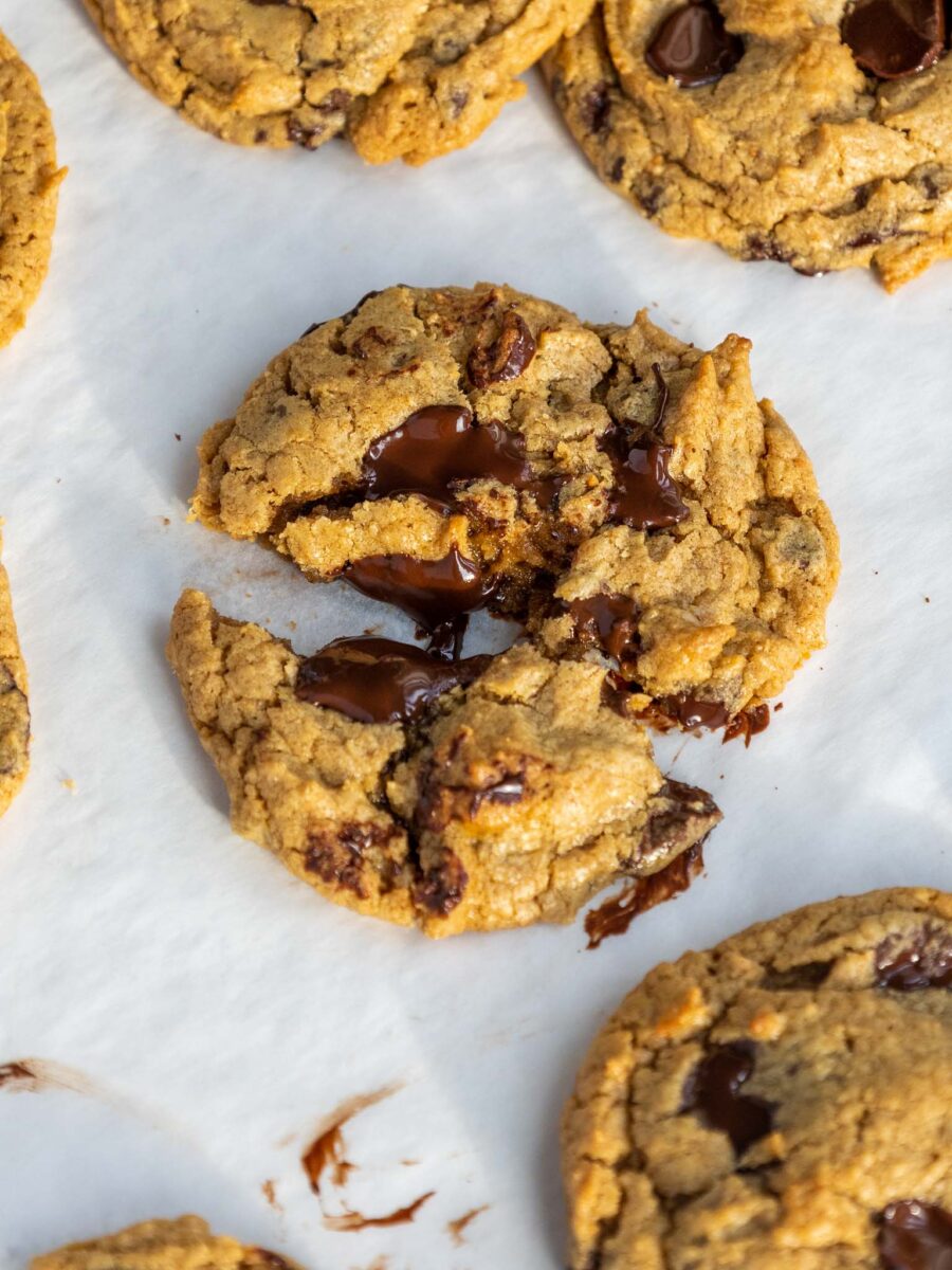 5 Ingredient Peanut Butter Cookies: The Easiest Recipe Ever