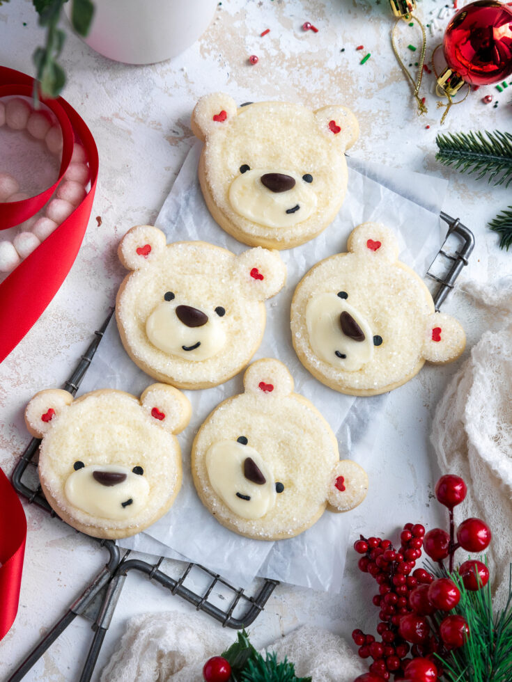 image of adorable polar bear cookies that are decorated with buttercream frosting