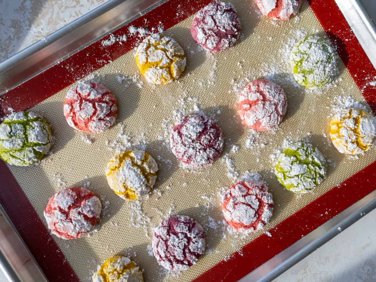 image of mini crinkle cookies made for Easter