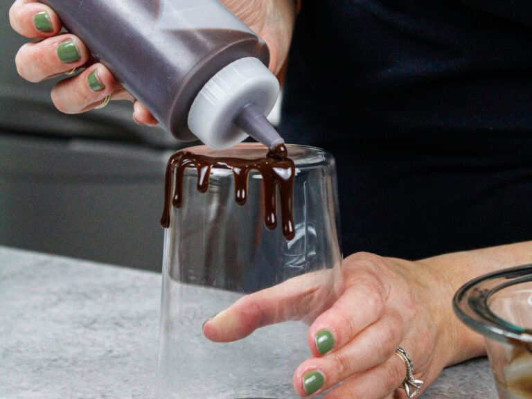 How to Make a Chocolate Drip Cake (Easy Recipe + Video)