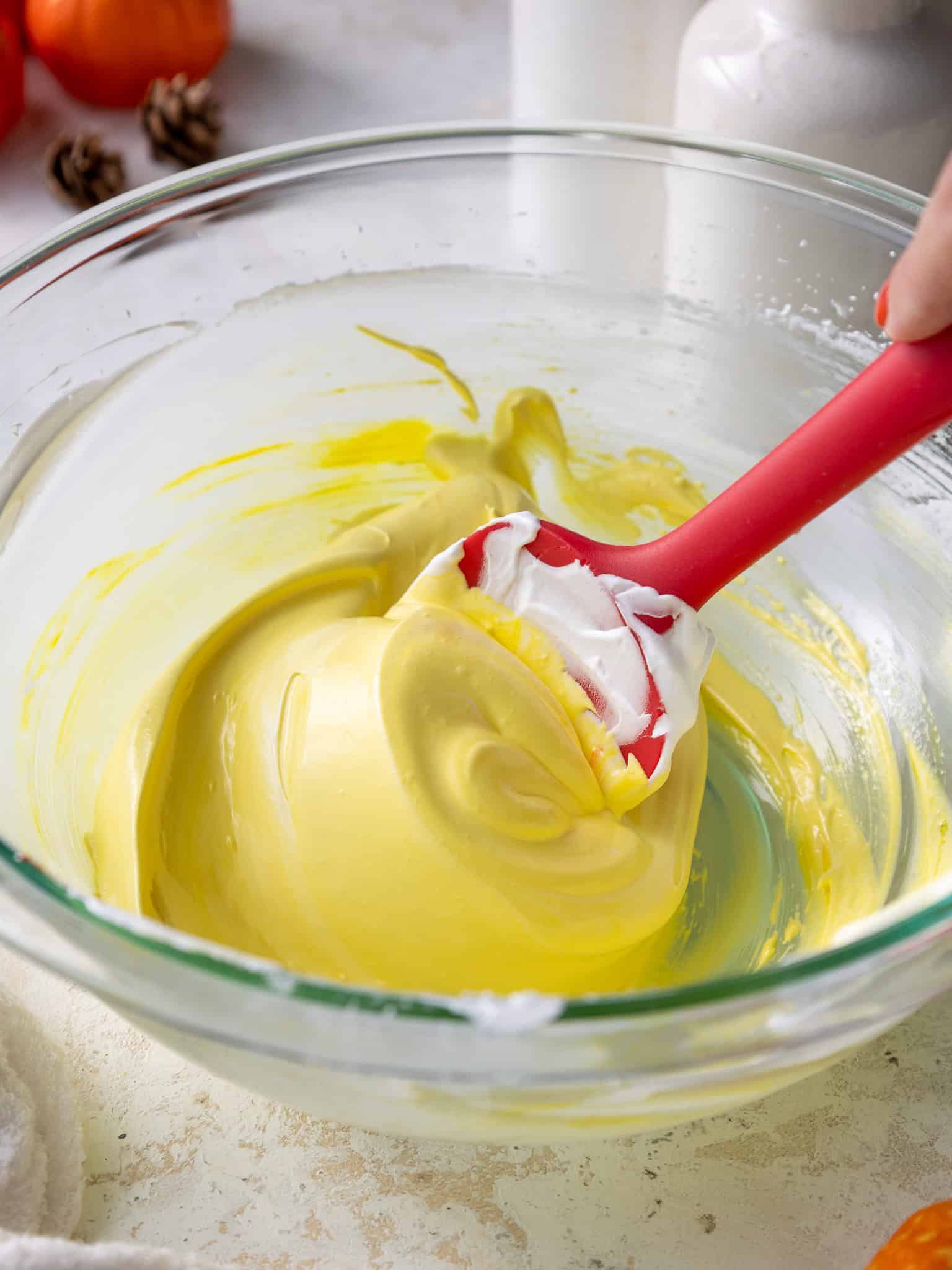 image of yellow meringue